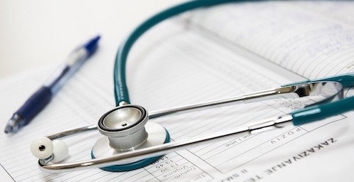 Stethoscope and pen
